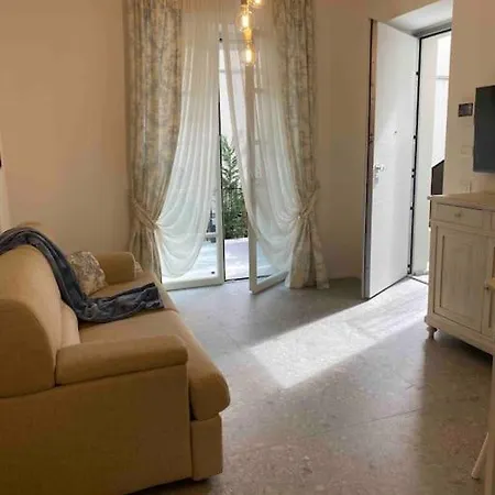 La Casa Di Gio: Piccolo Gioiello In Centro Apartment