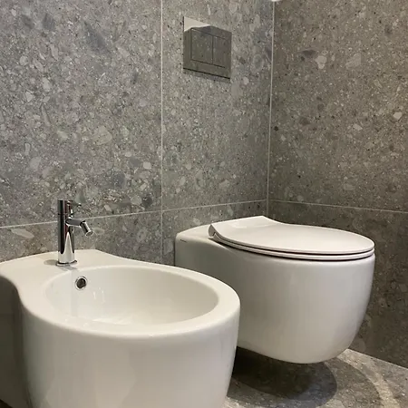 La Casa Di Gio: Piccolo Gioiello In Centro Daire Como